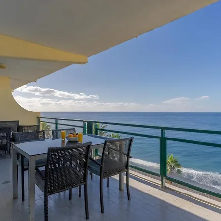 Apartment Front Sea In Praia Formosa *